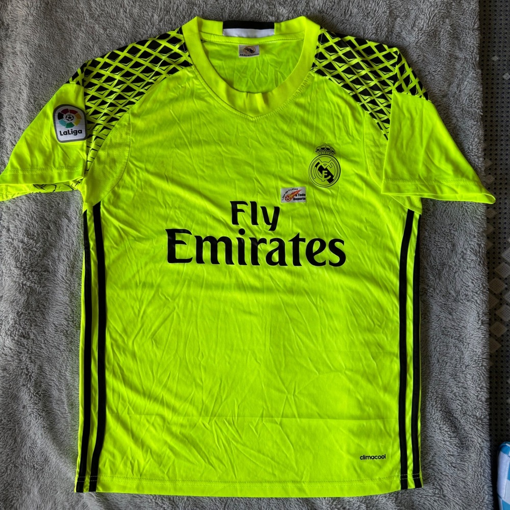 Real Madrid Soccer Jersey Neon Yellow Fly Emirates Imperio 5 La Liga Mens